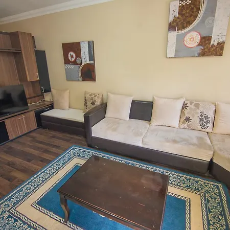 Hidden Weekly Apartamento *